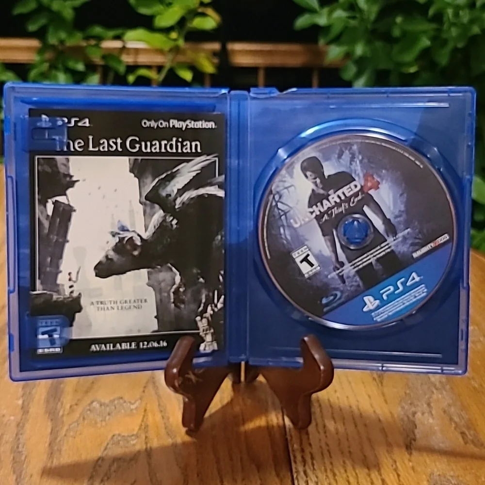 Sony Uncharted 4: A Thief's End - PS4